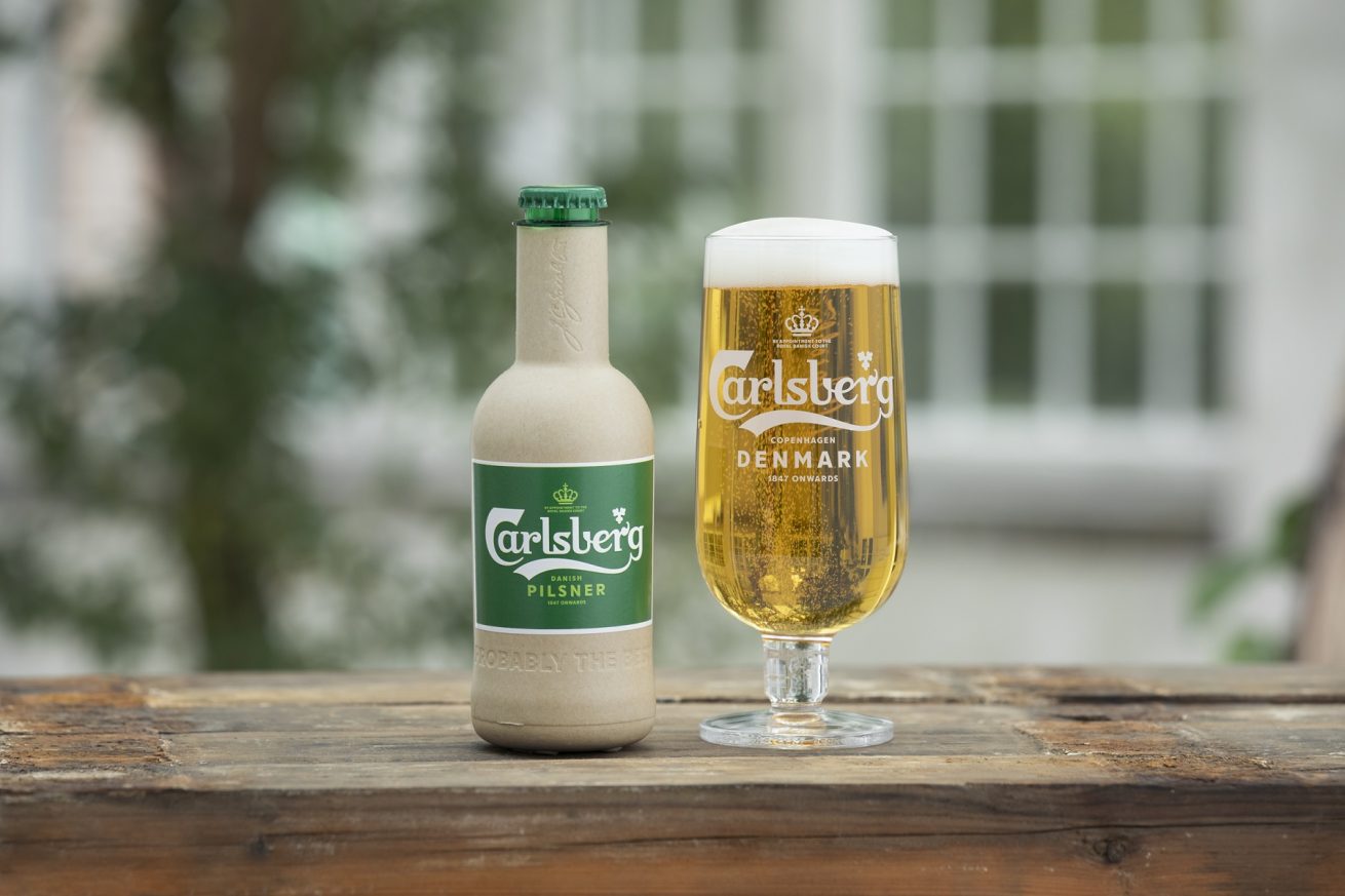 carlsberg’ten çevre dostu kağıt bira şişeleri