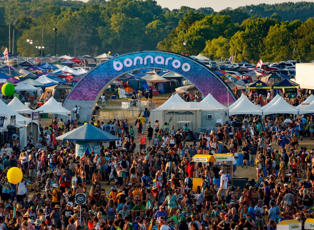 bonnaroo müzik festivali’nin 2020 line-up’ı açıklandı