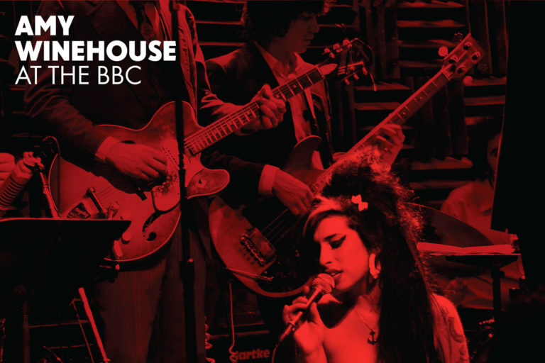 “amy winehouse at the bbc” seti, daha kapsamlı bir ikinci versiyonuyla yayında
