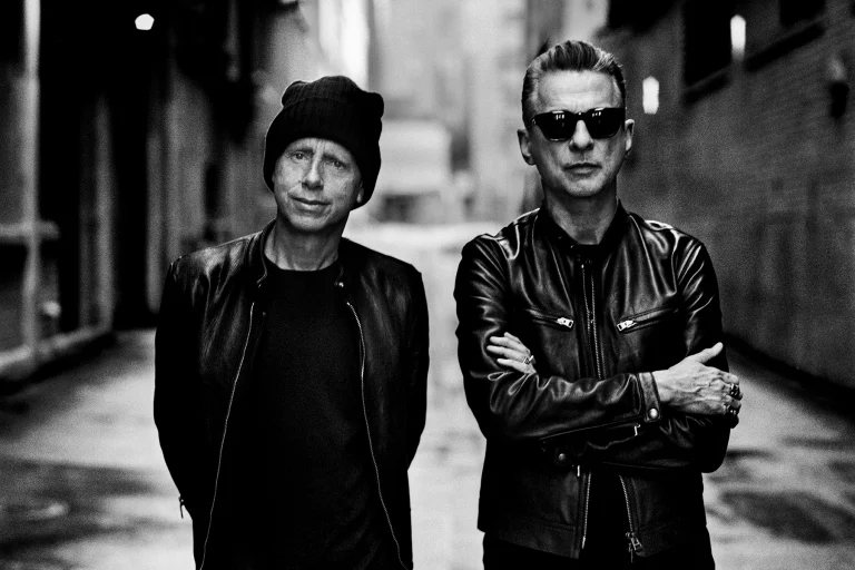 yeni depeche mode albümü memento mori yayında